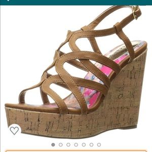 Brand new never worn madden girl wedges